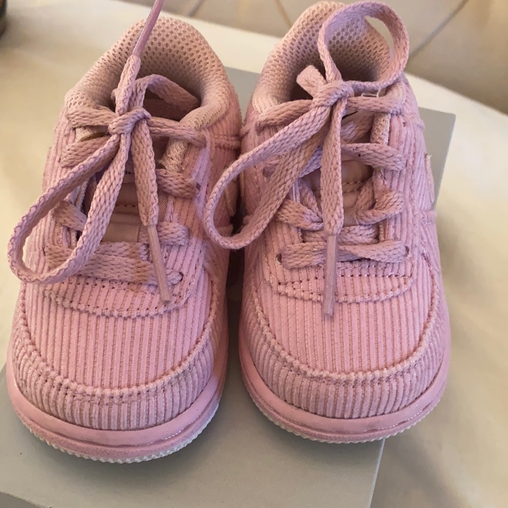 Nike force 1